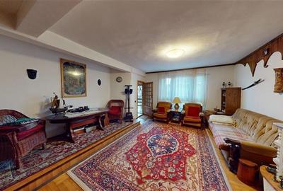 Proprietate rustica la 1 km de Castelul Bran:Doua unitati duplex, arhitectura tr - 2