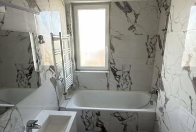 Apartament cu 3 camere semidecomandat în Central - 2