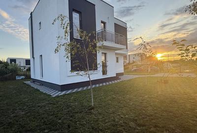Casă individuală cu 4 camere cu Teren 358 Mp în Joița - 2