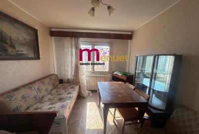Apartament 3 camere,str.Alunisului