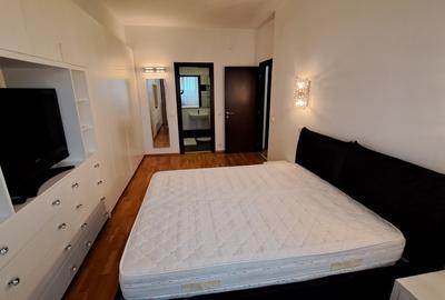 APARTAMENT 3 CAMERE LUX - LOC PARCARE - COMISION 0 - 31