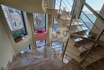 Casă Impresionantă de Vânzare Vitan ideal pentru Locuință sau Business - 12