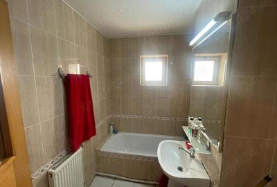 Apartament cu 3 camere în Central - 8