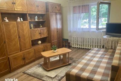 Apartament cu 2 camere decomandat în Vale - 1