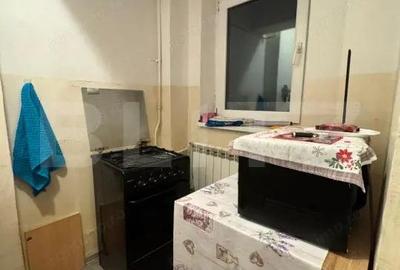 Garsonieră semidecomandată în Sebastian - 6