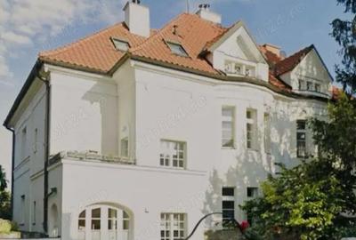 Casă cu 6 camere cu Teren 1000 Mp în Primăverii