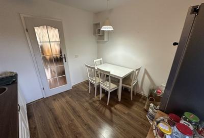 Apartament cu 3 camere semidecomandat în Aradului - 6