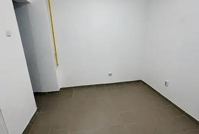 Casă cu 4 camere cu Canalizare în Banu Manta - 11