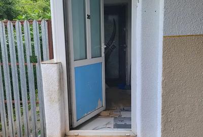 De vanzare Apartament 2 camere - 5