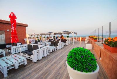 Spațiu comercial, de 2,800 mp, în Central - 8