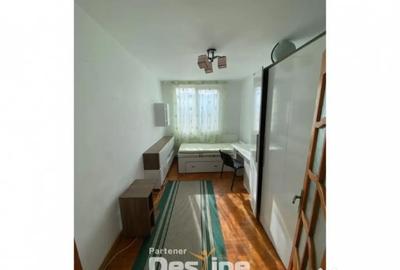 Apartament cu 4 camere decomandat în Central - 3