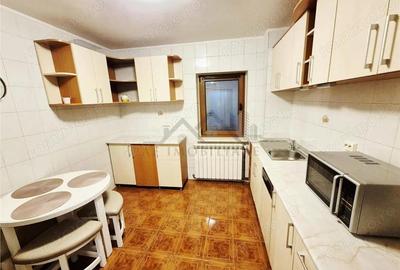 Apartament cu 4 camere decomandat cu parcare - 4