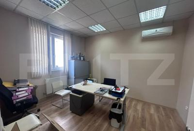 Spatiu de birouri modern, 480mp, 10 locuri de parcare, carti - 29
