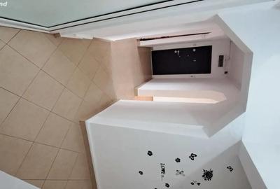 Apartament cu 3 camere decomandat în Calea Galați - 3