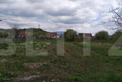 Teren de 700 mp, în Unirea