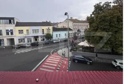 Spațiu comercial, de 150 mp, în Central - 3