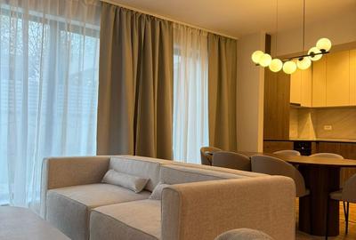 Apartament cu 3 camere semidecomandat, mobilat în P-ta Presei Libere - 2