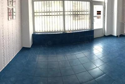 Inchiriez spa?iu comercial sens - 1