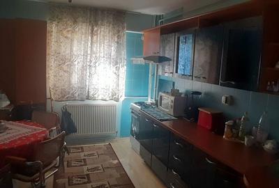 Apartament cu 3 camere decomandat în Valea Cetății - 8