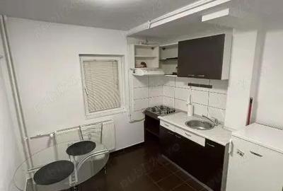 Garsonieră decomandată, mobilată în Baba Novac