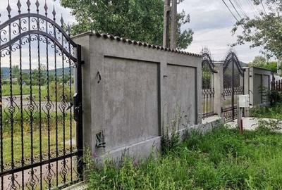 Casă cu 4 camere în Păulești - 6