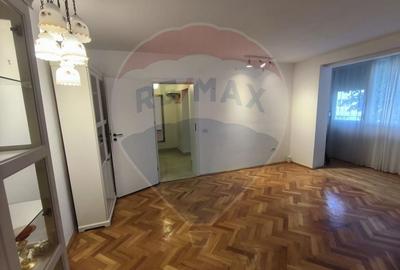 De vanzare ap 2 camere - Podgoria, Arad Etaj 1 curte interioara - 9