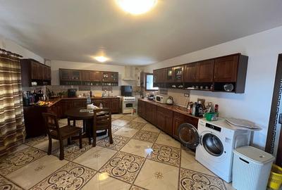Casă cu 5 camere cu Teren 1500 Mp în Vladimirescu - 11