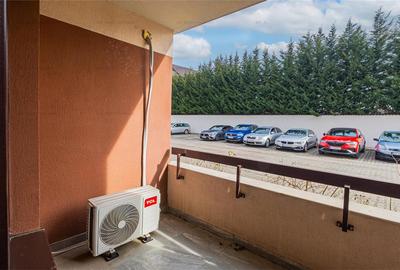 Apartament cu 2 camere decomandat în Tractorul - 18