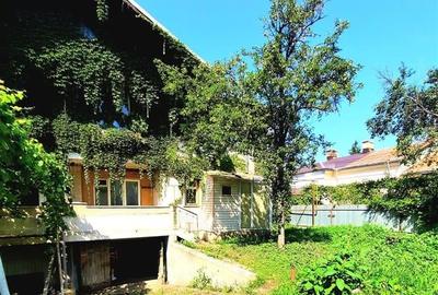 VILA CENTRAL S+P+1E - 22