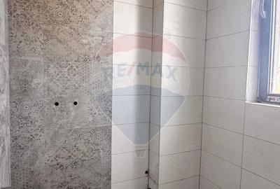 Spațiu comercial, de 45 mp, în Faleza Nord - 14