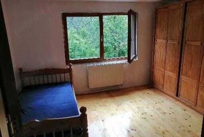 Casă cu 2 camere în Topleț - 1