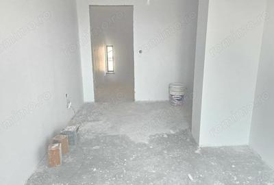 Apartament cu 3 camere decomandat în Central - 4