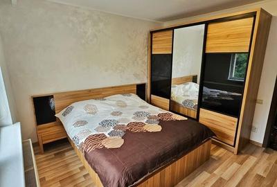 Apartament cu 2 camere decomandat, mobilat în Gorjului
