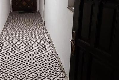 2 apartamente pretabile circuit turistic, Centrul istoric -Strada Postavarului - 12