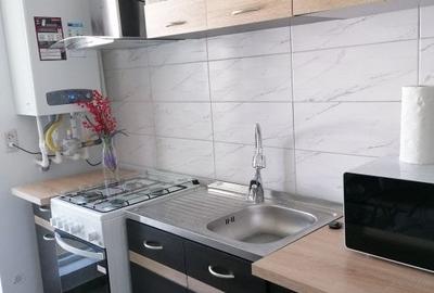 Inchiriez garsoniera Militari Residence LUX - 7