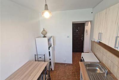 Apartament cu 2 camere semidecomandat, mobilat în Șagului