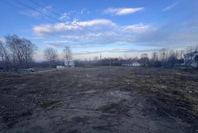 Teren de 1700 mp, în Siret - 2