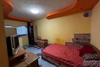 Garsonieră decomandată în Exterior Vest - 1