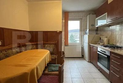 Apartament cu 3 camere decomandat în Corina - 4