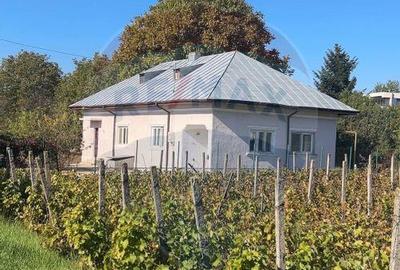 De vanzare casa 4 cam., teren 2510, 400 m de statia de me... De vanzare casa 4 cam., teren 2510, 400 m de statia de me... - 3