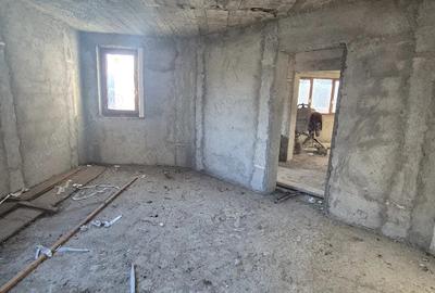 Casă cu Teren 850 Mp în Boțârlău - 5