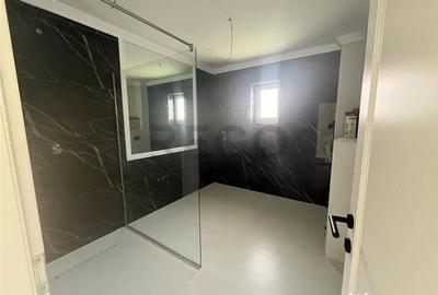 Casă cu 4 camere cu Teren 440 Mp în Nufărul - 11