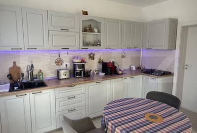 Vila moderna cu piscina, cartier Albert - 5