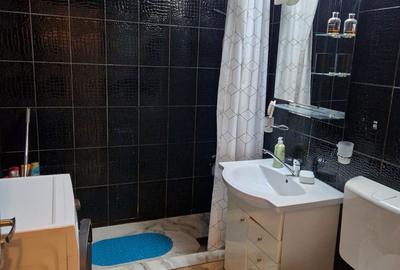 Apartament cu 3 camere decomandat în Central - 3