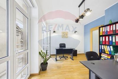 Apartament cu 4 camere decomandat în P-ța Unirii - 14