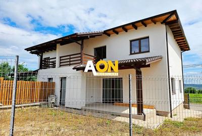 1/2 Duplex, 4 camere, 449 mp teren, asfalt, toate utilitatile, Cetate - 1