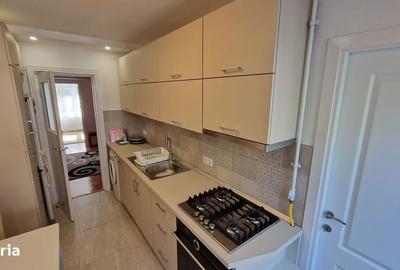 Apartament cu 3 camere decomandat în Cornișa - 5