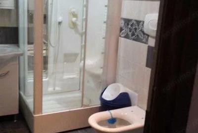 Garsonieră decomandată în Unirii