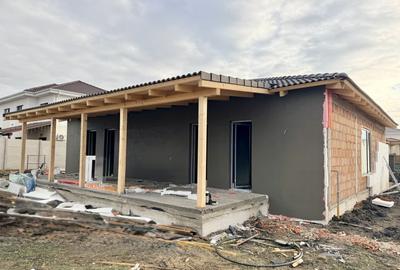 Duplex cu 3 camere si toate utilitatile - Mosnita -  Drumul boilor - 1