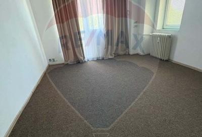 Birou, de 92 mp, în Unirii - 5